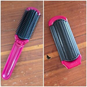 Avon Vintage Folding Travel Purse Hair Brush Pink